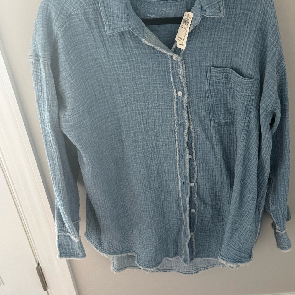 Aerie Blue Casual Button Down Shirt with Textured Fabric
